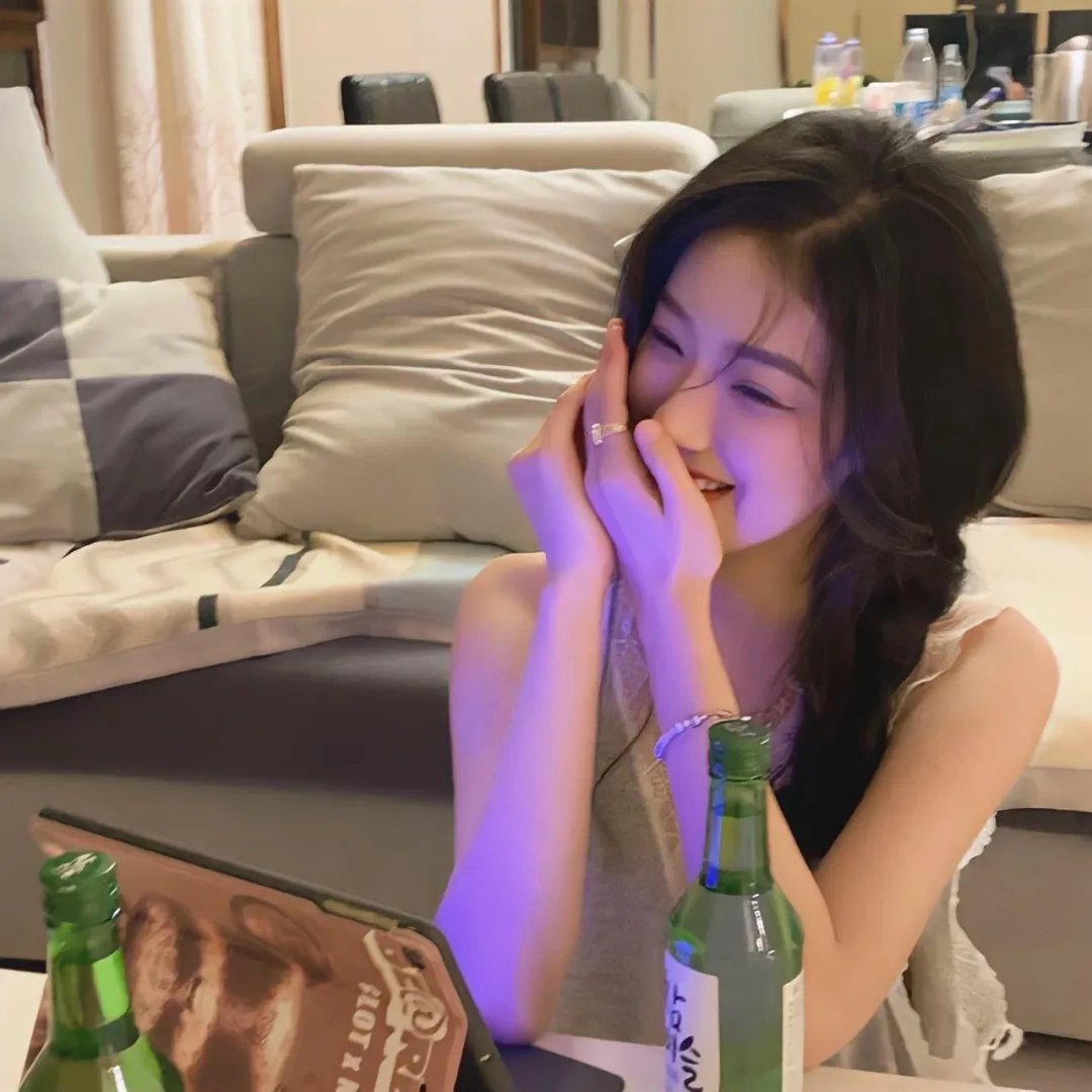 骇故事之女舍惊魂